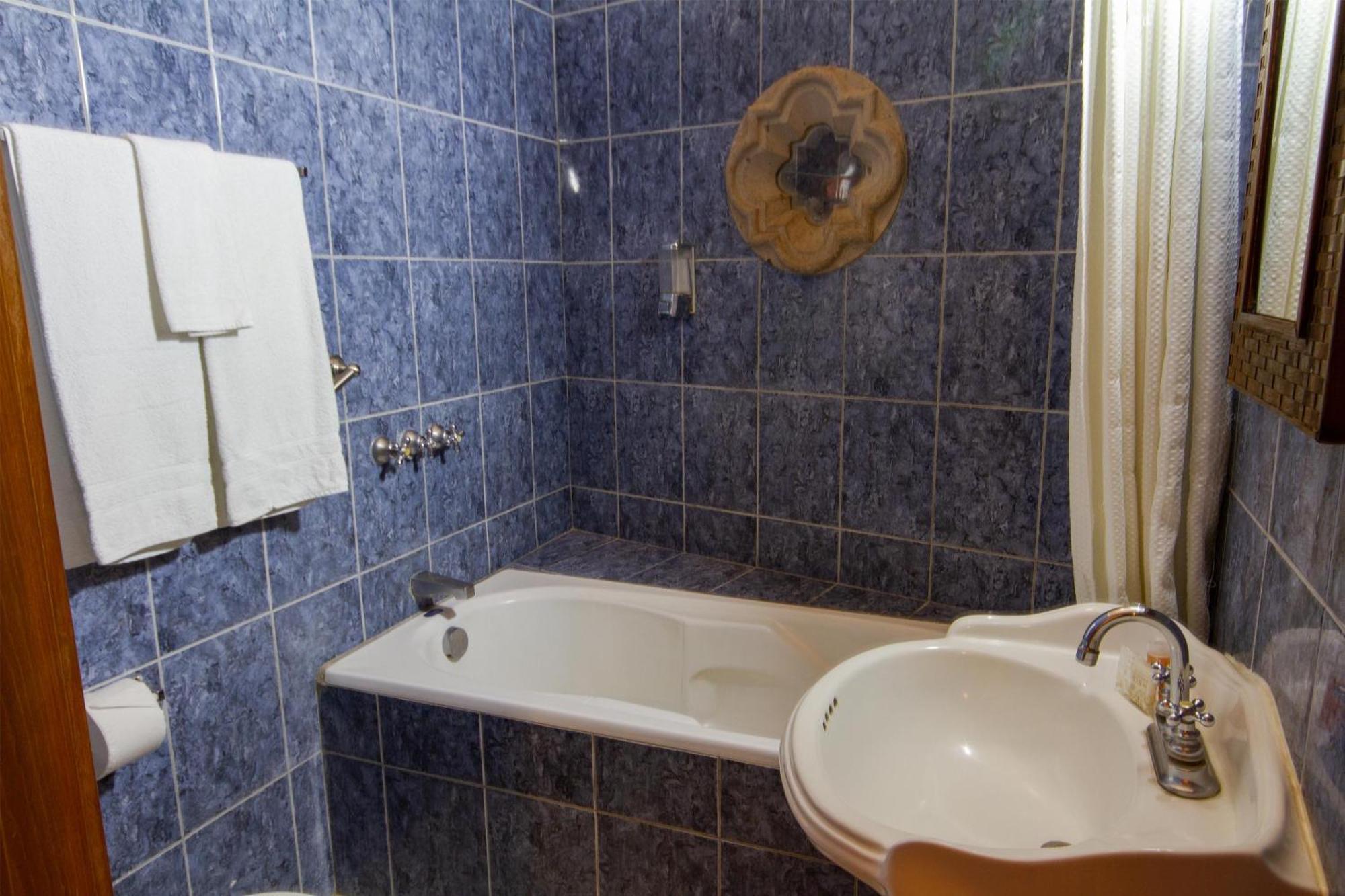 Hotel Del Sol Альенде Экстерьер фото