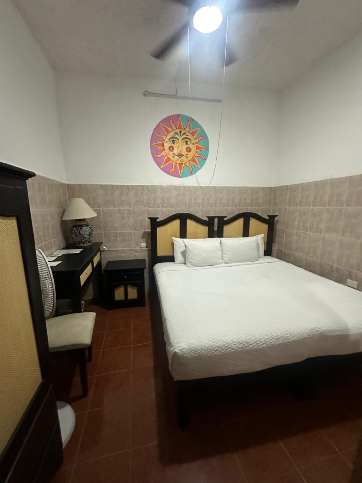 Hotel Del Sol Альенде Экстерьер фото