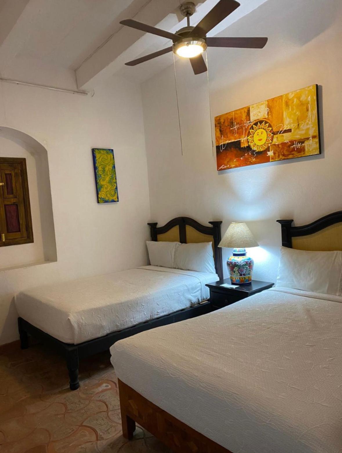 Hotel Del Sol Альенде Экстерьер фото