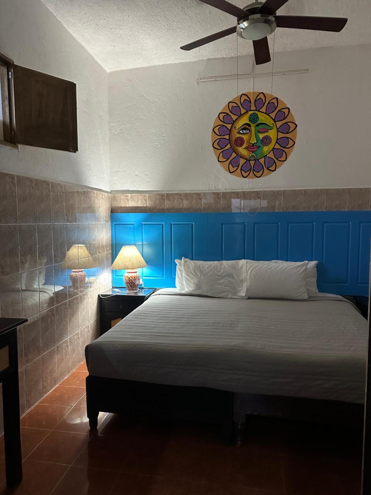 Hotel Del Sol Альенде Экстерьер фото